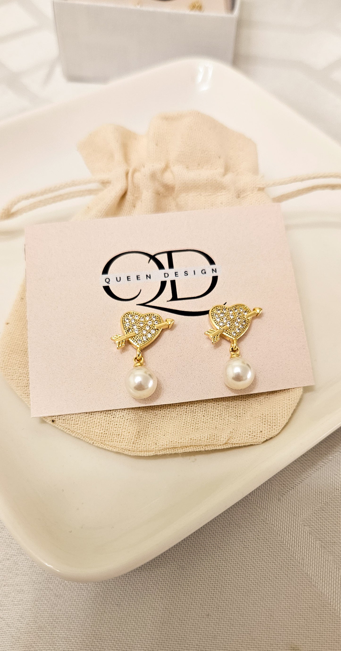 Pearls lovers earring