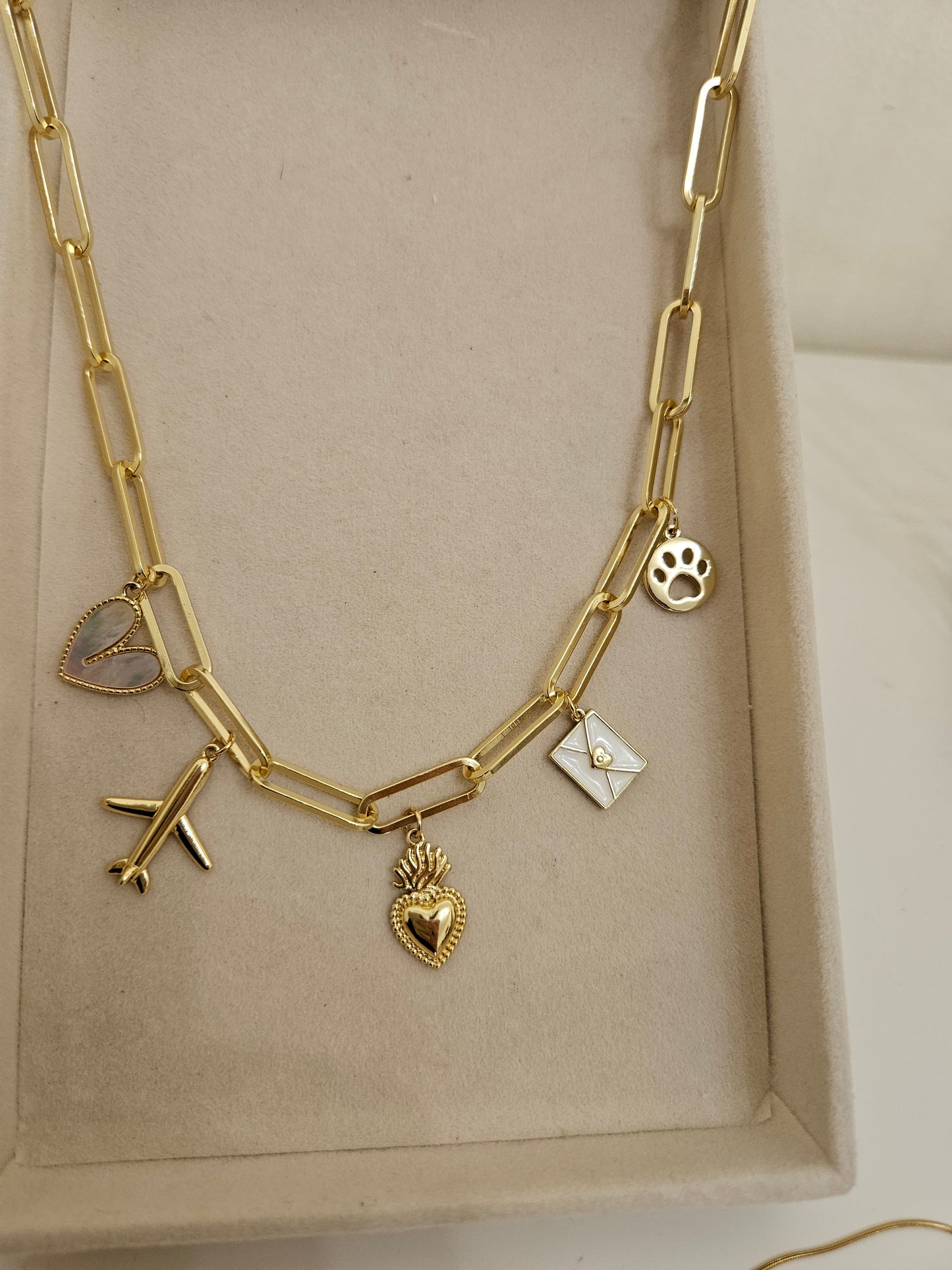 Charm Bar
