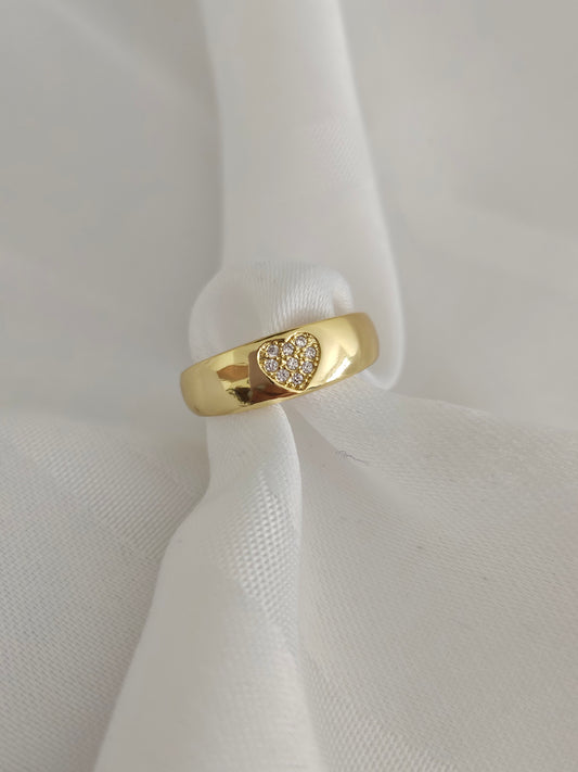 Glittery ring